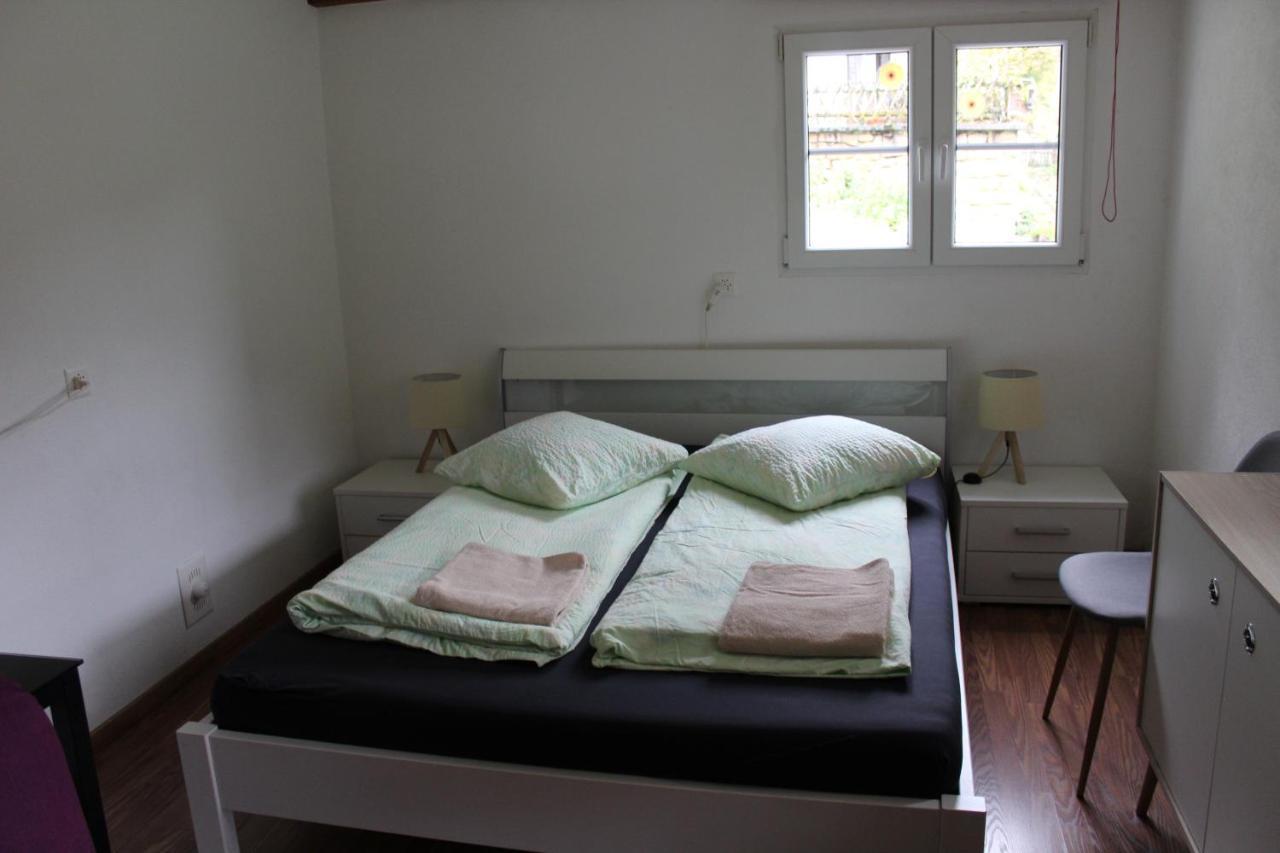 Hostel Le Chandelier Saint-Ursanne Luaran gambar