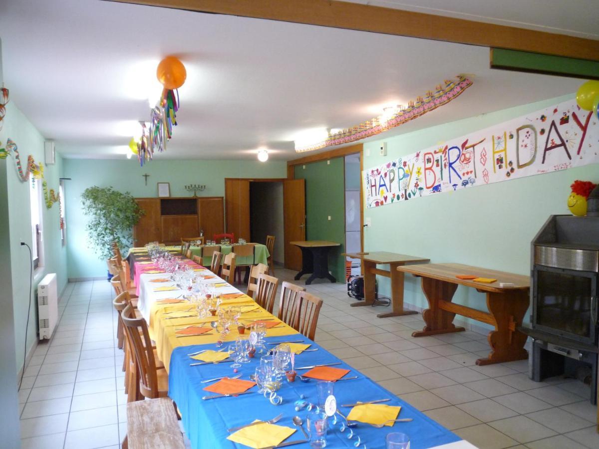 Hostel Le Chandelier Saint-Ursanne Luaran gambar